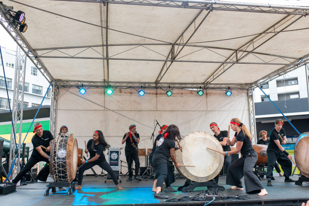 Cuba Dupa - Taikoza stage performance